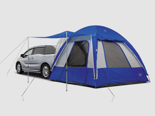 Illustration for article titled The $56,459 Honda Odyssey Elite Includes A Surfboard Rack And A Tent